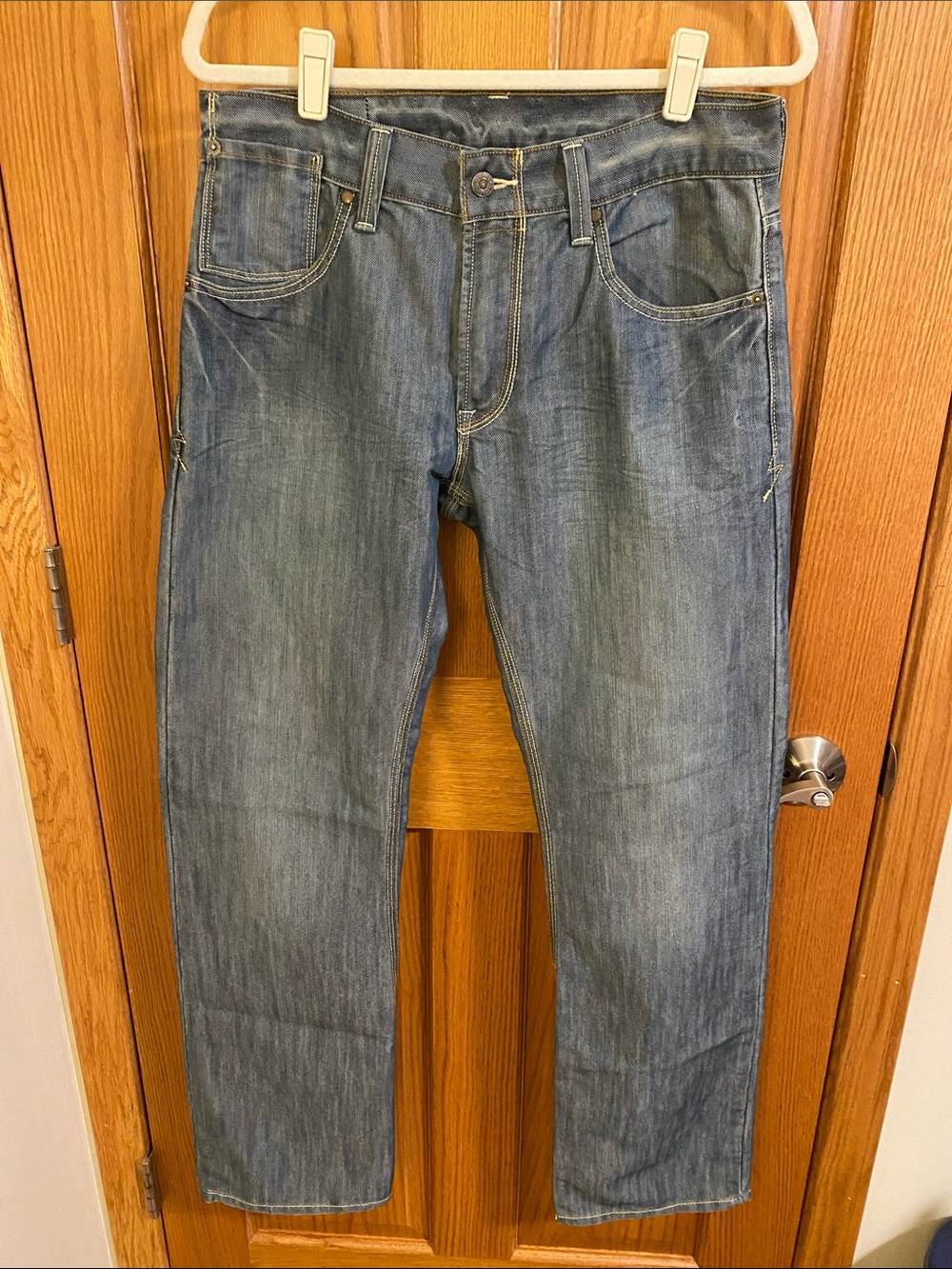 Levi's Men's 514 Slim Straight Jeans in Faded Blue Back Flap Button Pocket Sz 32
